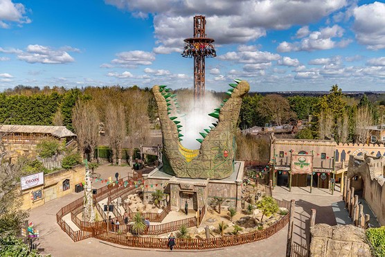 the croc drop ride at chessington world of adventures