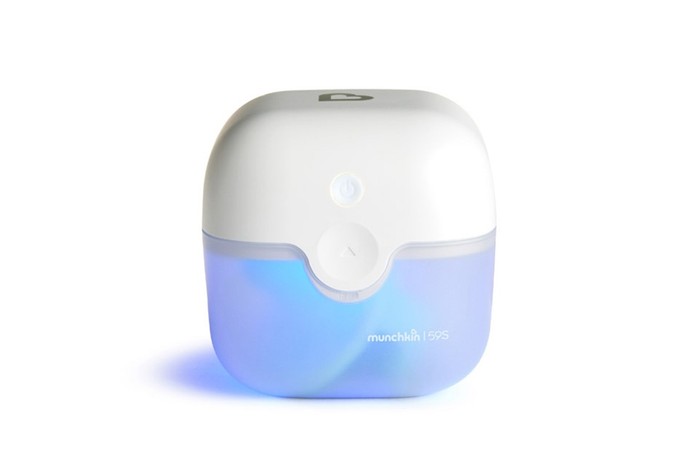 Product shot of Munchkin 59s Mini Portable UV Steriliser +