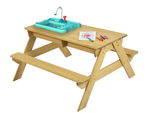 Mud kitchen and bench